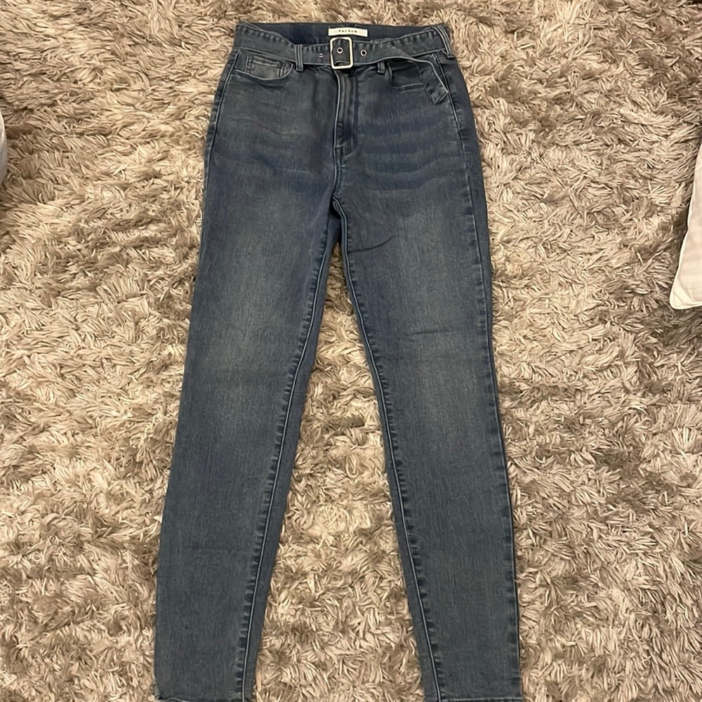 Light wash jeans